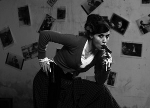 20160106_200936smallBW