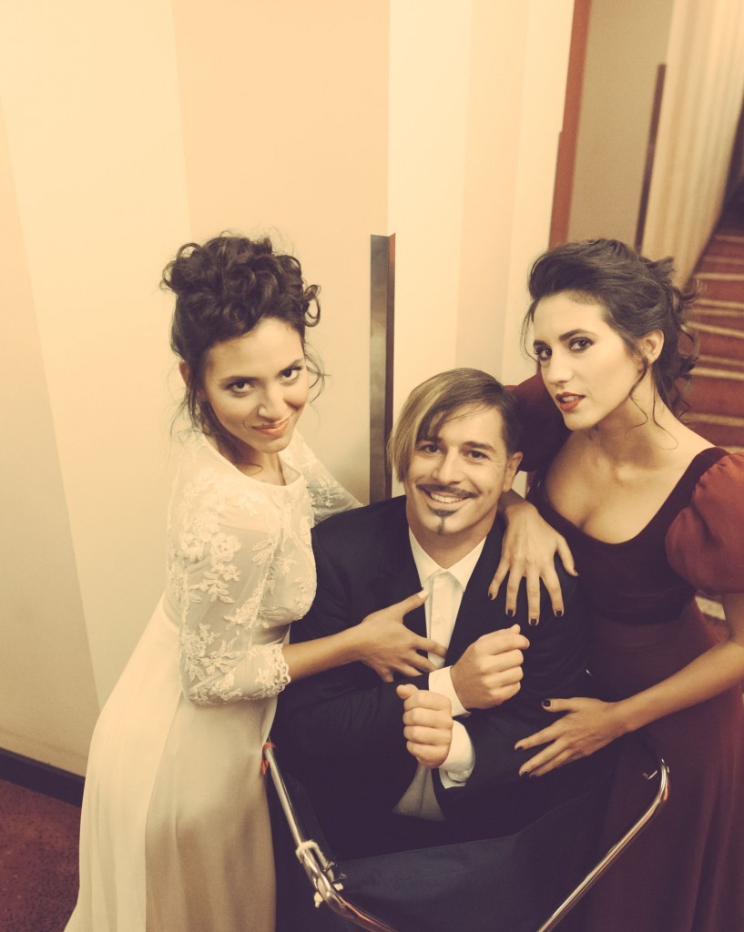 maria-xanoy-alexandros-mpoyrdoymhs-elenh-baitsoy-photo-by-patroklos-skafidas