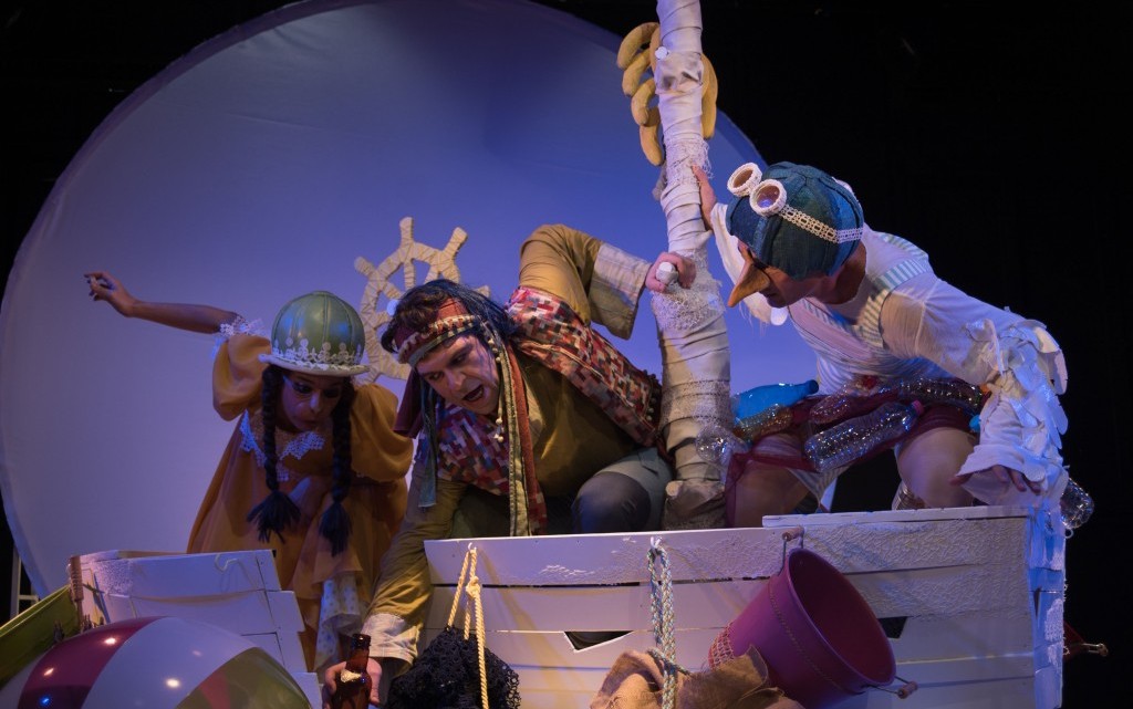 h-xwra-twn-pelargwn-ena-paramy8i-ths-8alassas-new-photo_6