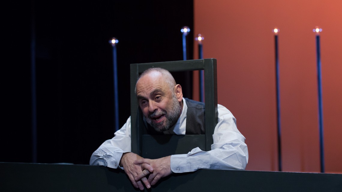 to-hmerologio-enos-treloy-swthrhs-xatzakhs-photo-by-patroklos-skafidas_2