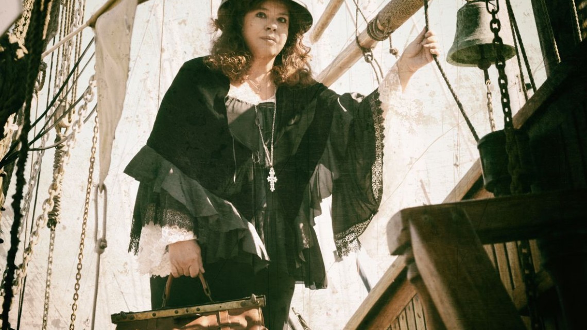 1-nikoleta-nomikou-singrou