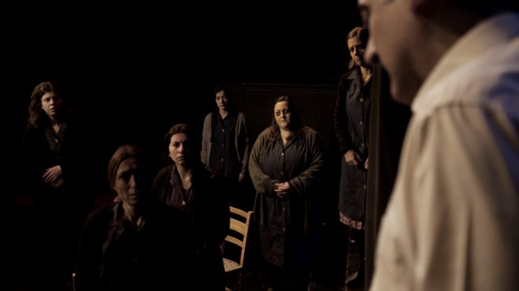 i-episketes-tou-dekapentavgoustou-theatro-vafio-4