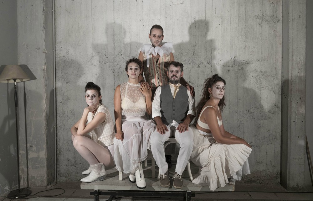 βυσσινοκηπος-δτ-1