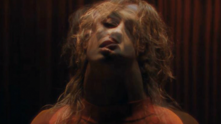 Foureira-yayo-768x512