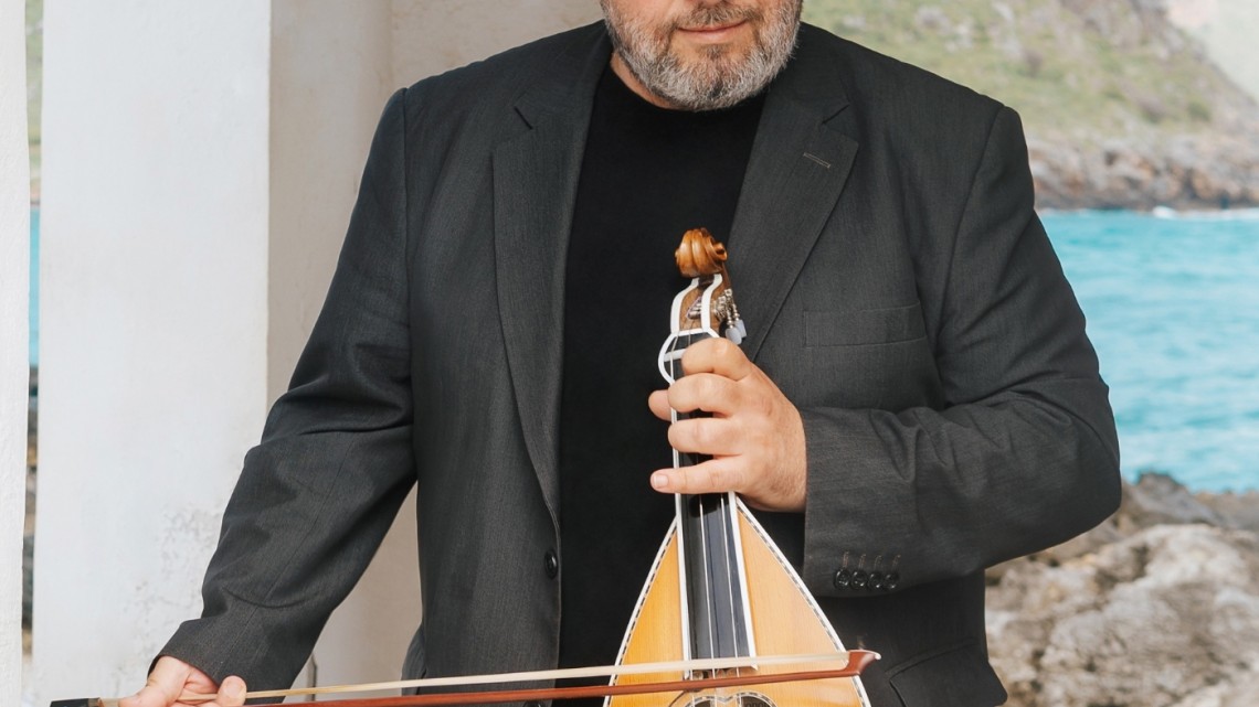 NIKOS ZOIDAKIS COVER