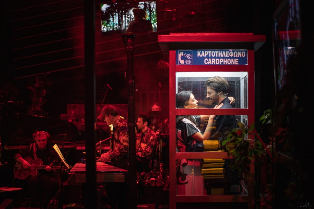 -τσιγάρα_Θ.-Λέκκας-Χ.-Στεφανίδη_Φωτο-Λάμπρος-Ρουμελιωτάκης-1980x1320